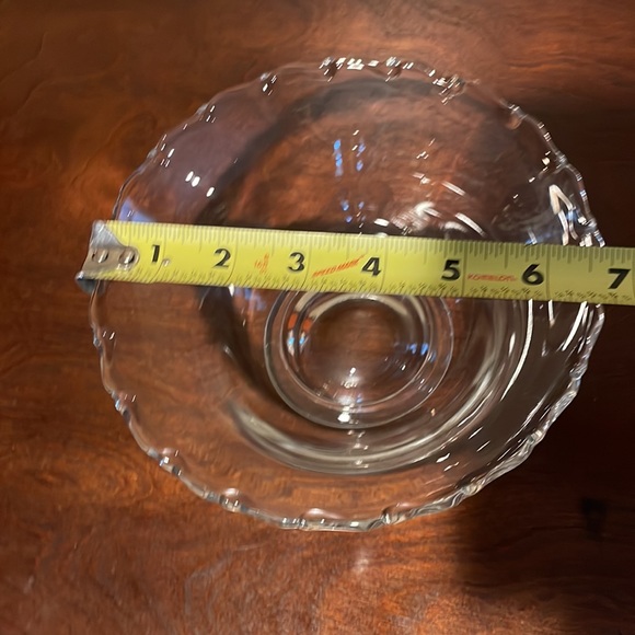 Vintage Fostoria Glass Century pattern pressed, clear glass, flared serving bowl - Picture 2 of 6